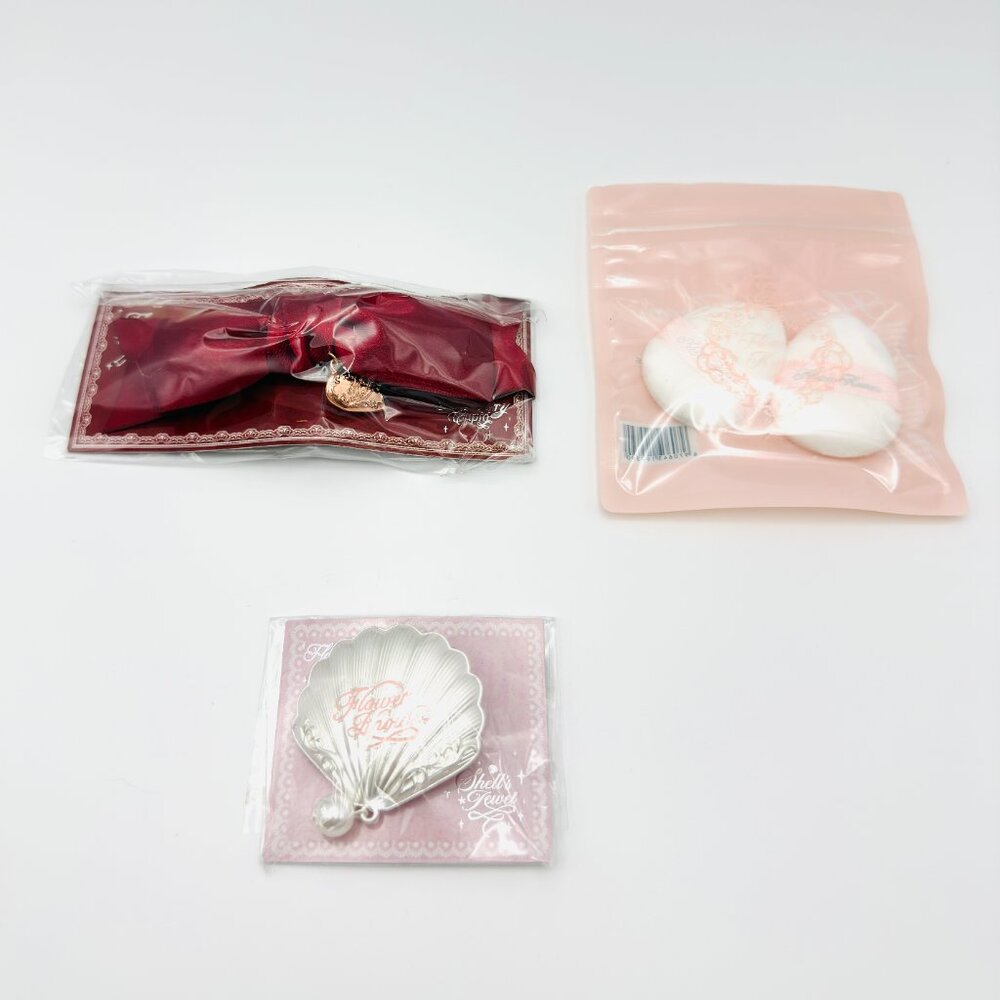 3845 FLOWER KNOWS HAIR CLIP BUNDLE MAKEUP SPONGES